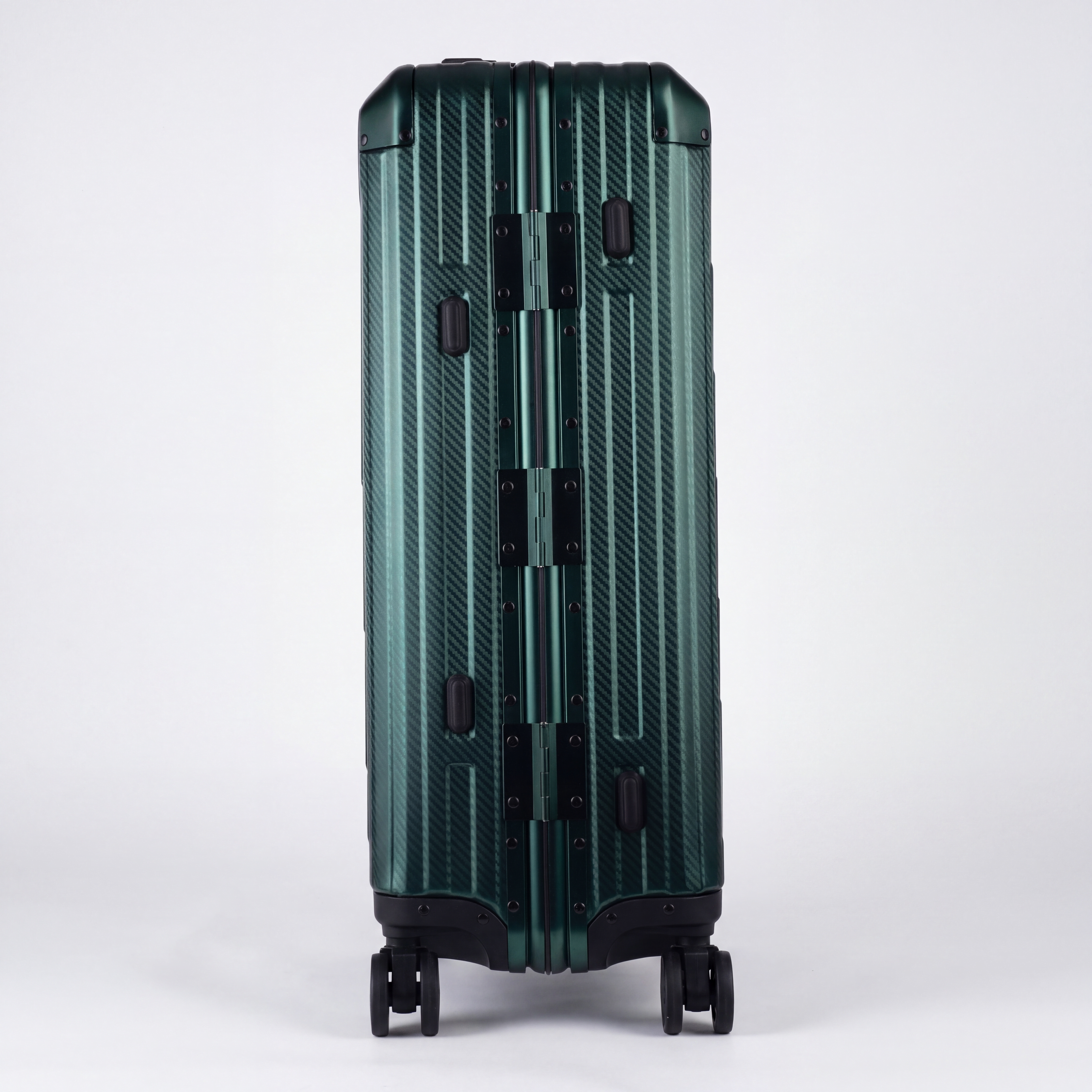The Atlas Aluminium Luggage — Pacific Emerald Limited Edition